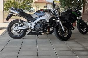 Suzuki GSR 600(EURO 2000 PASSAGGIO INCLUSO)