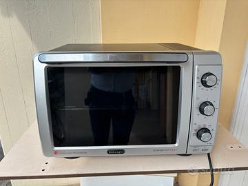 Forno sfornatutto Delonghi Maxi EO32852