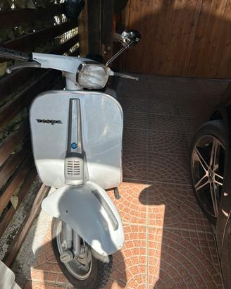 Vespa 50 special