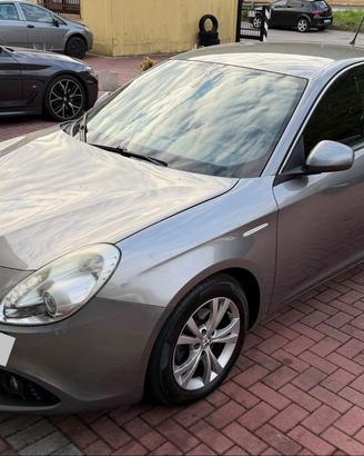 Alfa Romeo Giulietta 1.6 JTDm-2 105 CV Exclusive
