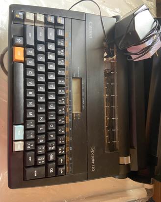 Macchina da scrivere Canon Typestar 110