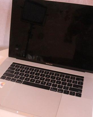 Portatile MAC Book Pro