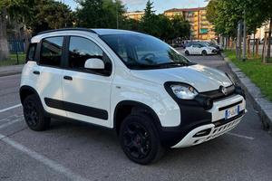 FIAT PANDA CROSS 0.9 TWINAIR TURBO SES 4X4