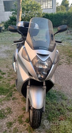 HONDA SILVER WING 600