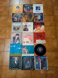 Set 18 vinili da 45 giri italiani 