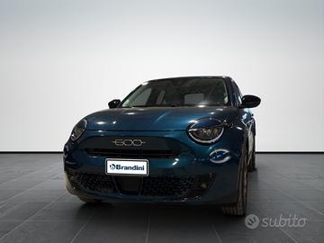 FIAT 600 1.2 hybrid La Prima 110cv auto