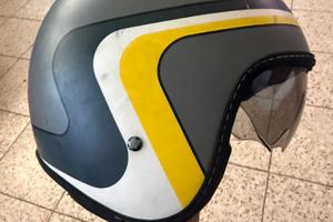 Casco momo