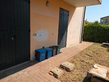 casa in un contesto di 4 unità 
