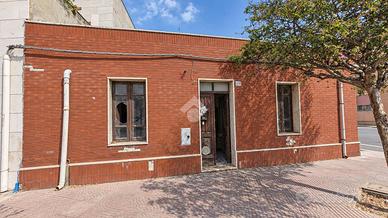 CASA INDIPENDENTE A ORISTANO