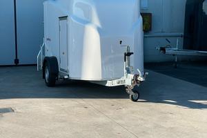 Carrello porta cose in vetroresina