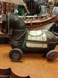cavallo in legno 