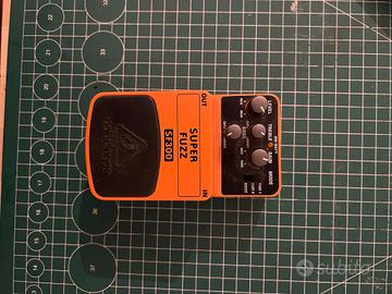 Pedale behringer Super fuzz 300 