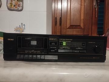 dek Teac v200
