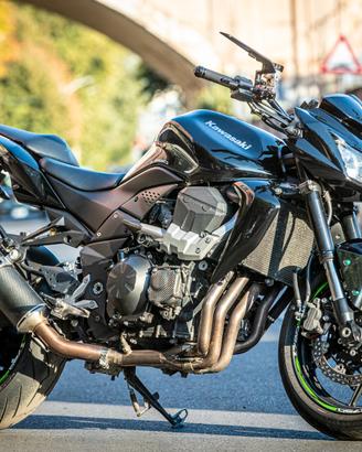 Kawasaki Z 750 PATENTE A2