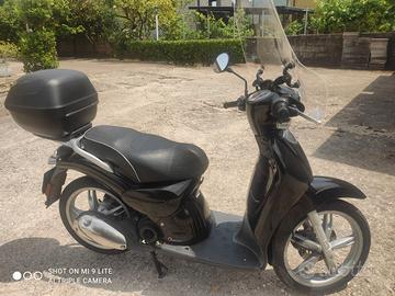 Aprilia Scarabeo 50 4T