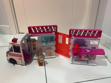 Clinica mobile Barbie 2in1