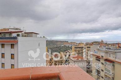 Attico Via San Vincenzo de Paoli, 29 B, 90018, Ter