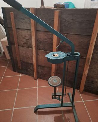 Tappatrice per bottiglie
