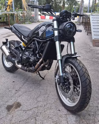 BENELLI LEONCINO 502 T BLACK BICILINDRICO