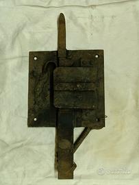 Antica serratura