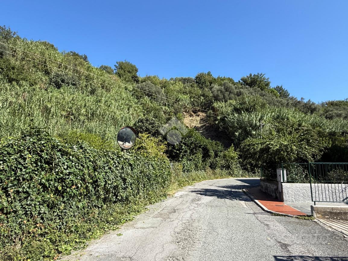 TER. RESIDENZIALE A ALBISOLA SUPERIORE - Vista 2