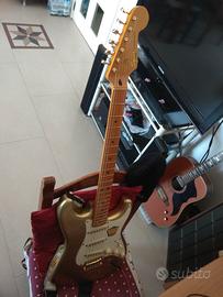 rara chitarra 69° Anniversary Aztec Gold 