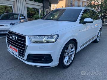 Audi Q7 3.0 TDI 218 CV QUATTRO S-TRONIC S-LINE 7 P