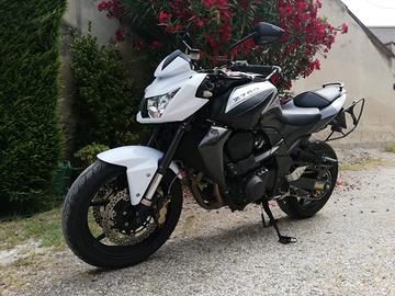 Kawasaki Z750 - full optional 