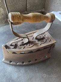 Ferro da stiro a carbone