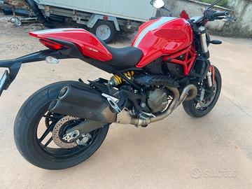 Ducati monster 821 stripe