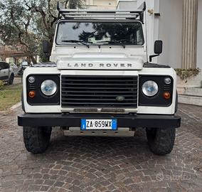 Land Rover Defender 110 2.4 Td4