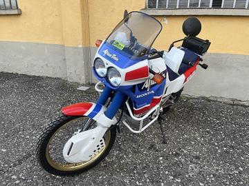 HONDA Africa Twin NXR 650 RD03