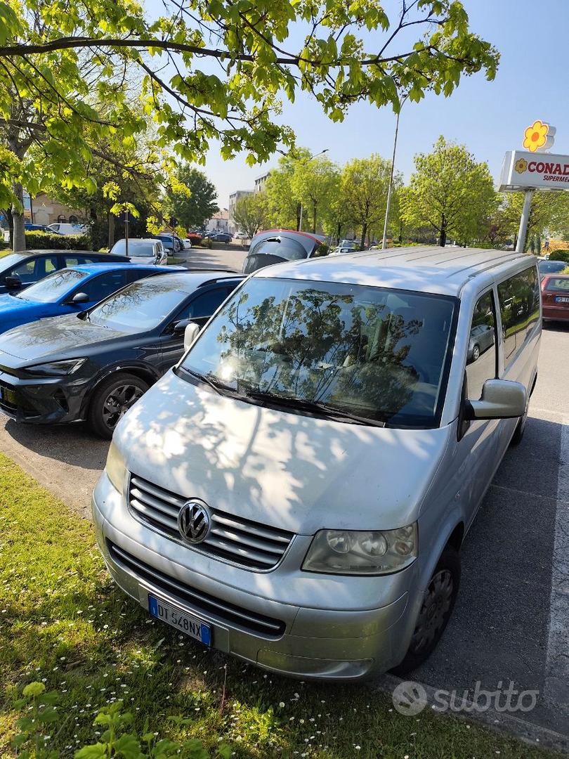 Volkswagen Caravelle 2009 photo 2
