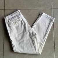 Pantaloni bianchi a righe
