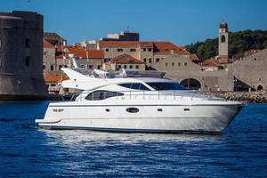 Imbarcazione Ferretti