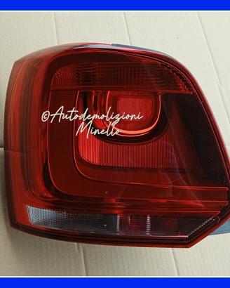 Faro posteriore sinistro VOLKSWAGEN Polo 6R 09-14