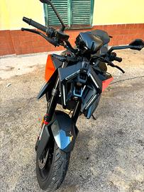 Ktm 990