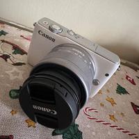 Canon EOS m10 con 15-45mm stabilizzato + custodia