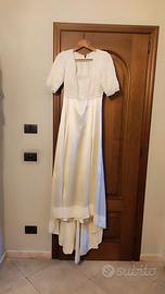 Abito da sposa color avorio