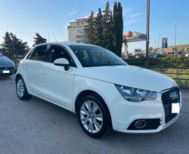 Audi A1 SPB 1.6 TDI Attraction 5P 90 cv