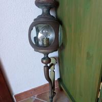 lampada antica particolare