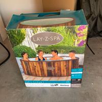 piscina idromassaggio Bestway Helsinky Lay-z-spa