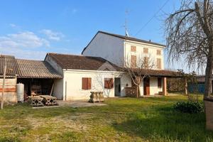 CASA INDIPENDENTE A CONCORDIA SULLA SECCHIA