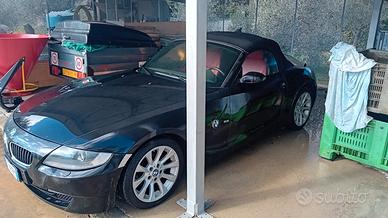 bmw Z4 2.5cc roadster 