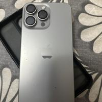 15 pro max 256 titanio