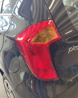 Fanale posteriore sinistro KIA PICANTO del 2011