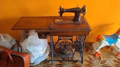 macchina da cucucire 