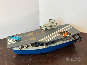 Portaerei Micro Machines
