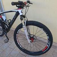 Bici MTB cube elite super hpc pro