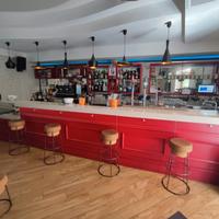 Attrezzatura completa lounge BAR